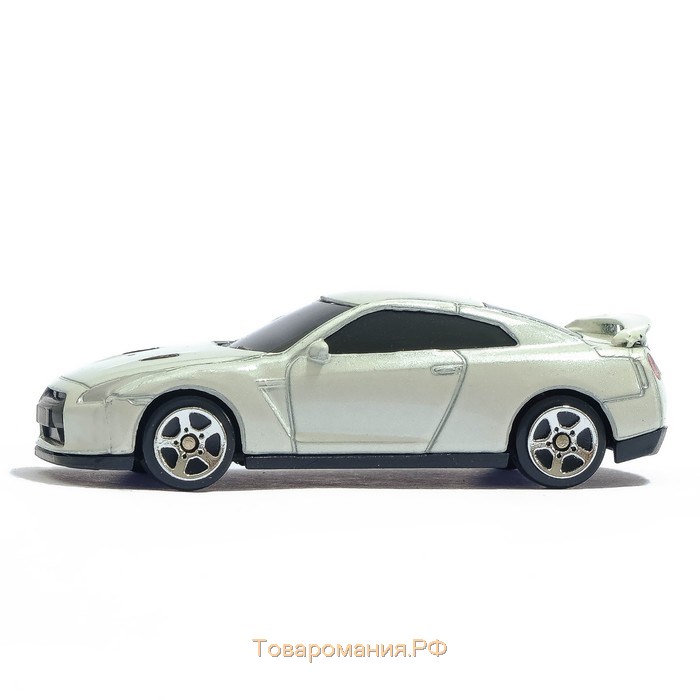 Машина металлическая NISSAN GT-R (R35), 1:64, цвет белый