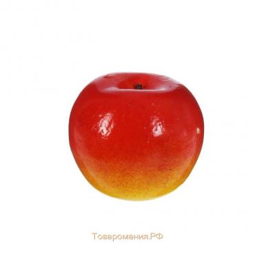 Муляж "Яблоко красное" d-8 см